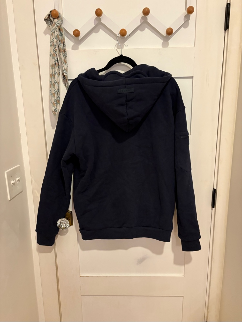 NWOT Comfrt Travel Essentials Zip-Up Hoodie Jacket in Navy - Picture 2 of 8